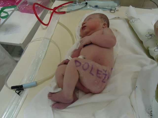 podepsaná tatínkem