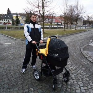 Papík taky vozí