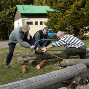 Svratouch 04/2003